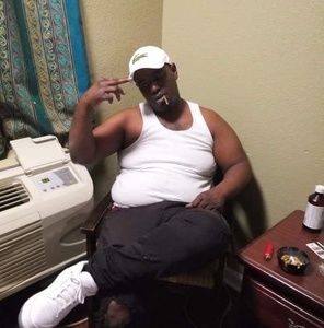 Meet your Posher, Ross